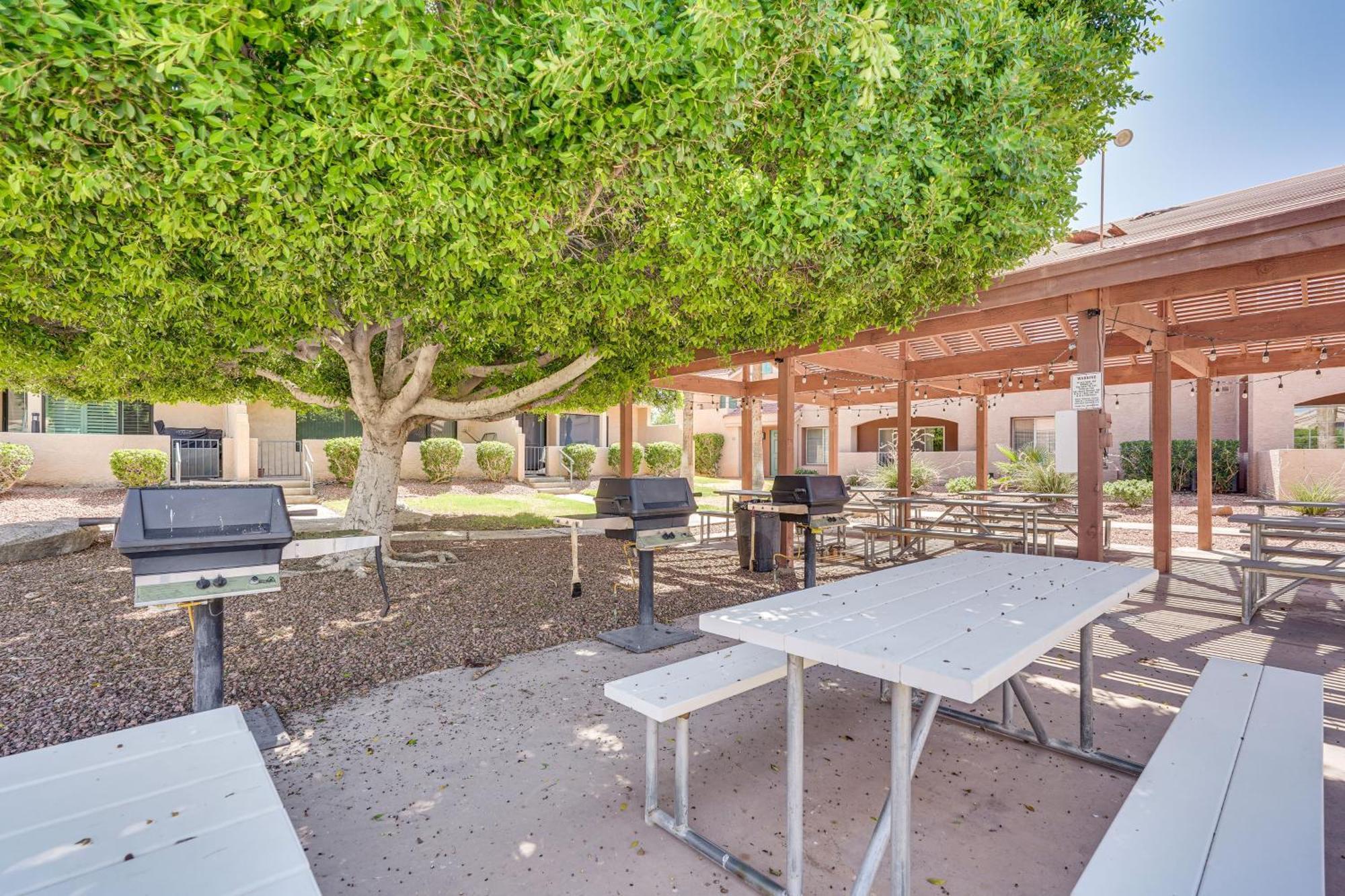 Lake Havasu Condo With Pool Less Than 1 Mi To London Bridge! Лейк-Хавасу-Сити Экстерьер фото
