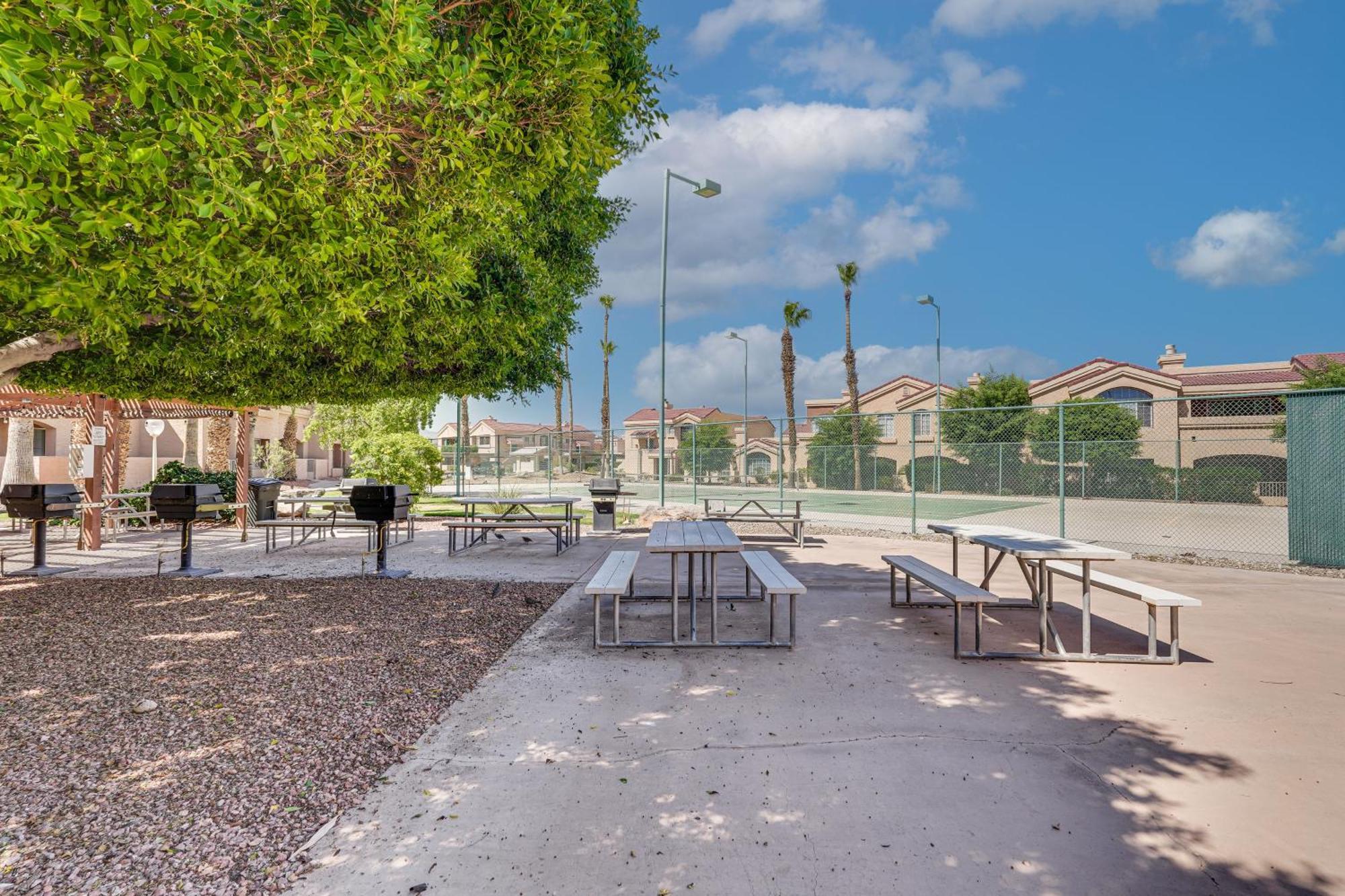 Lake Havasu Condo With Pool Less Than 1 Mi To London Bridge! Лейк-Хавасу-Сити Экстерьер фото